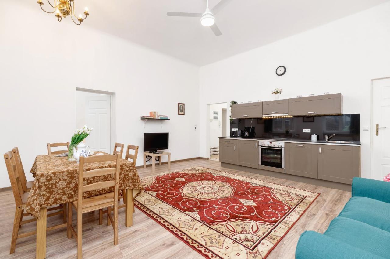Apartment Pijarska Krakow By Noclegi Renters Exterior photo