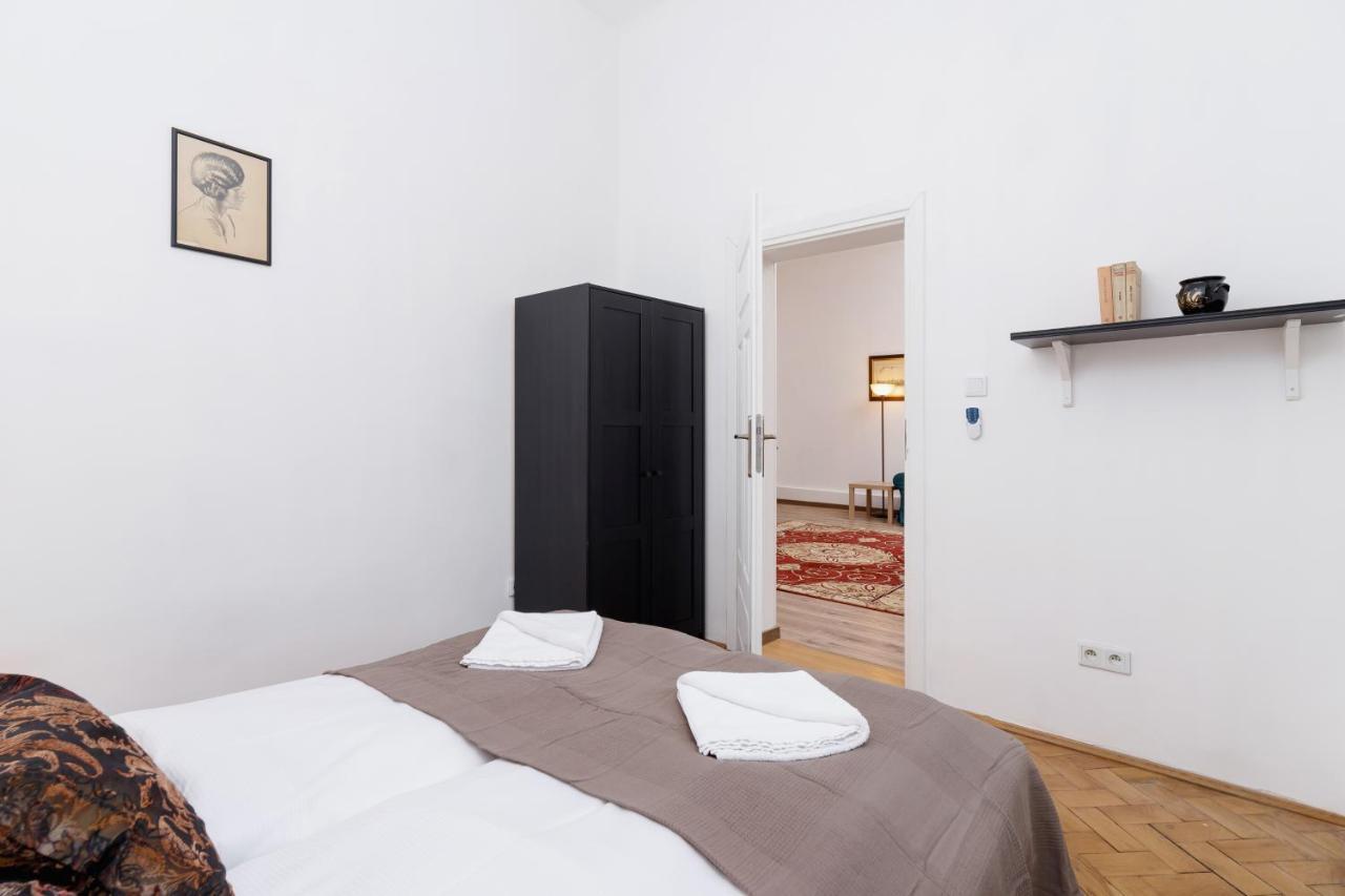 Apartment Pijarska Krakow By Noclegi Renters Exterior photo