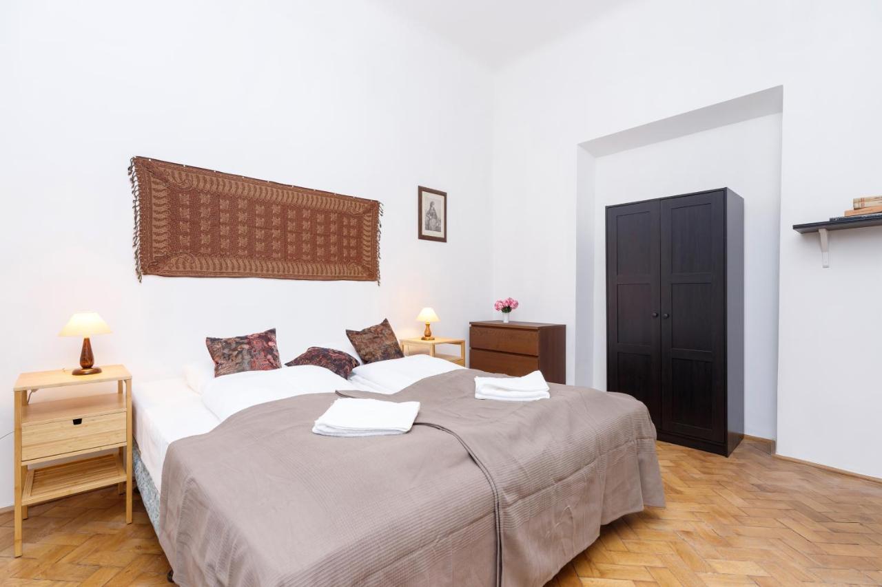 Apartment Pijarska Krakow By Noclegi Renters Exterior photo